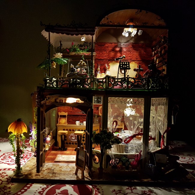Фото 4 3D Интерьерный конструктор Large DIY Doll House MASSLINNA Ria is Magic