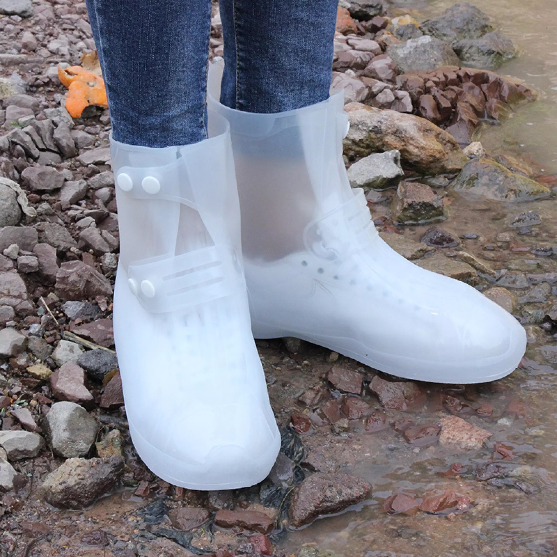 Фото 1 Cиликоновые чехлы-бахилы для обуви с застежкой M 40-41 UFT WSS3 White